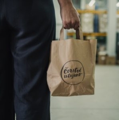 levne-papirove-tasky-297x300